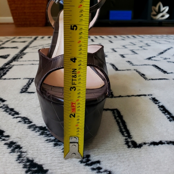 SCHUTZ- Dilene Platform Wedge Sandals- NIB (Never Worn) - Picture 7 of 9